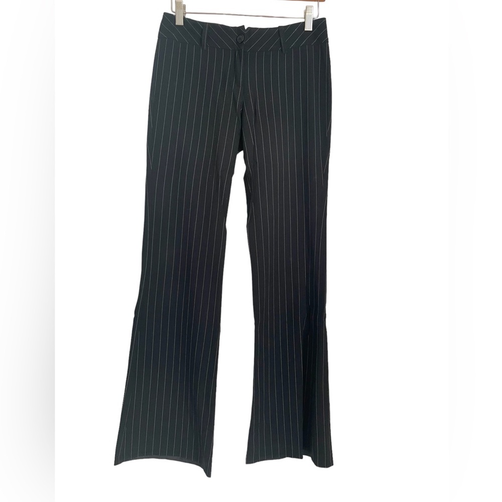 Arden B black & white pinstriped pants